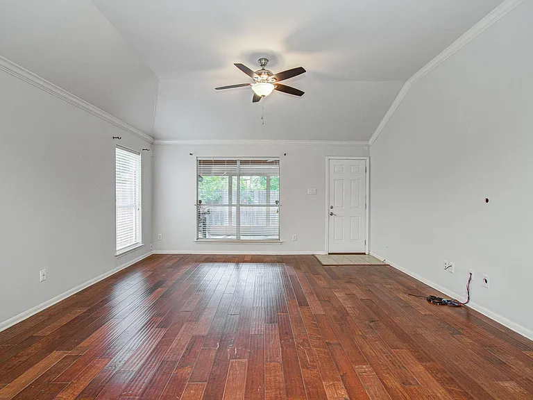 21922 Catoosa Dr — Photo 22