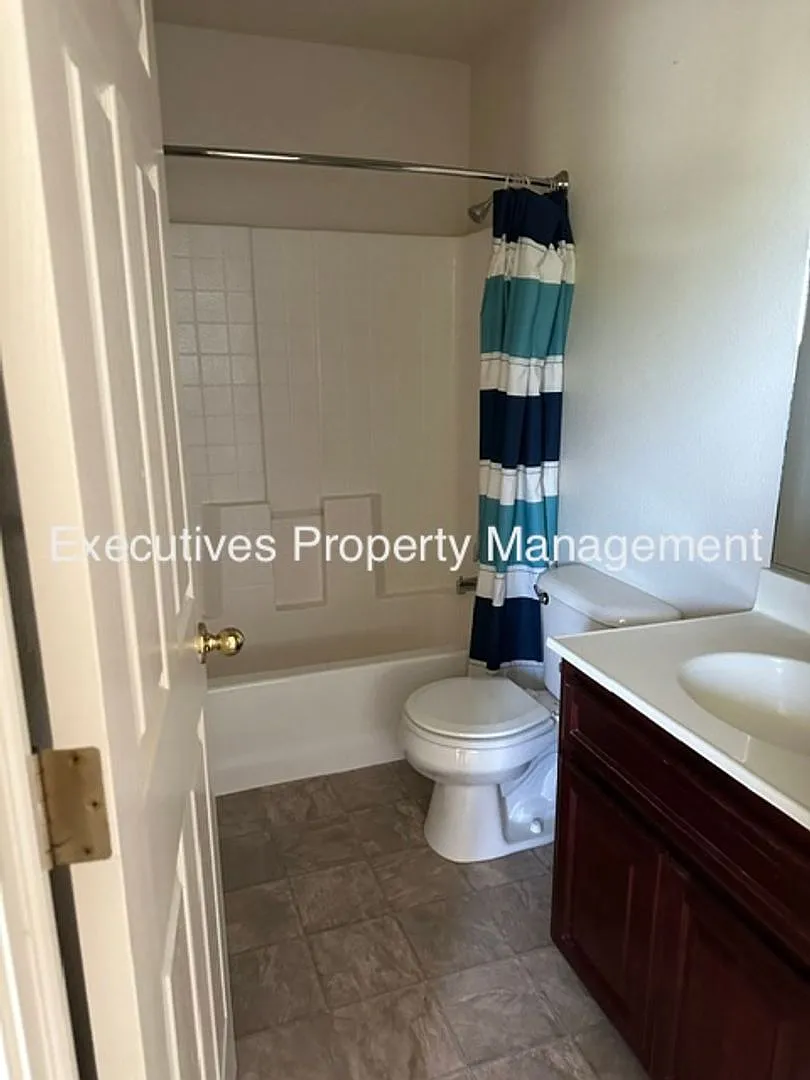 House For Rent | 4375 Anderson Way, Merced — Photo 4