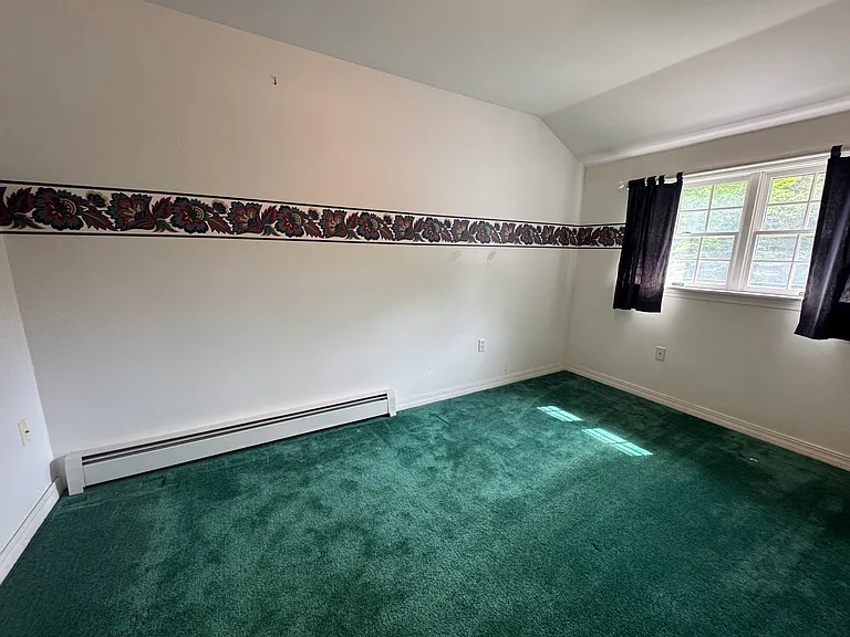152 Pond Shore Way — Photo 14