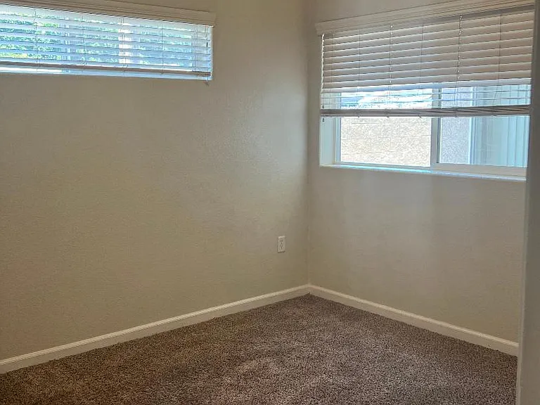 4825 Sequoia St #12 — Photo 3