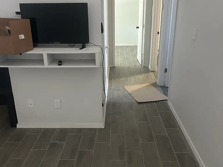 56 Sommerset Dr SE — Photo 7