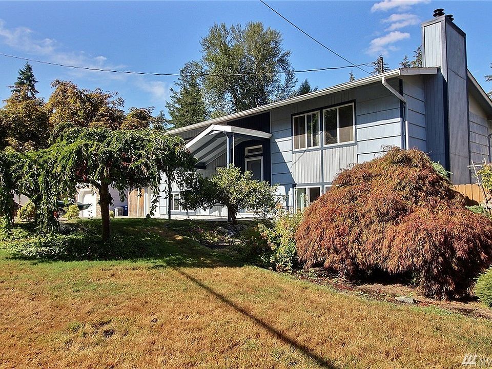 1st image of 1208 151st Ave SE