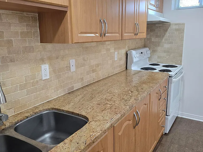 59 Fred Young Dr — Photo 10