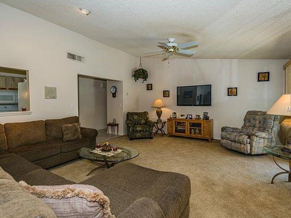 4th image of 339 Westford Cir