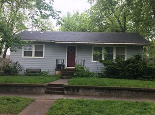 411 Kearney St, Manhattan, KS 66502