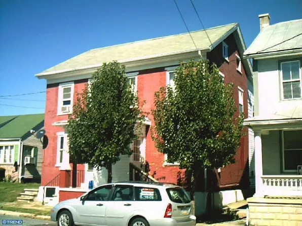 313 W Carpenter Ave, Myerstown, PA 17067