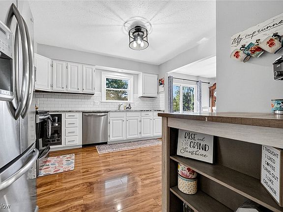 4th image of 8548 Seaton Pl