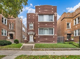 8226 S Sangamon St, Chicago, IL