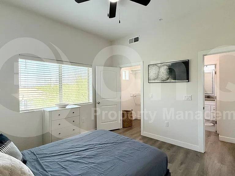 9160 N 67th Ave #226 — Photo 6