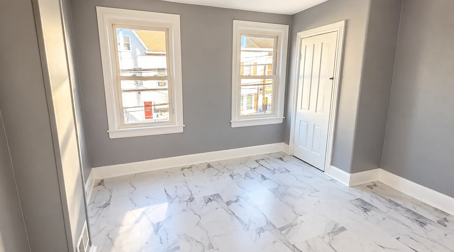 4 bed, 1400 sqft, $2,000 — Photo 1