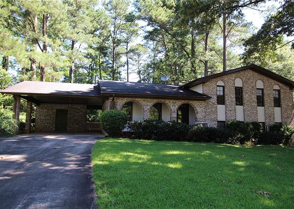 1st image of 1988 Walton Woods Cir