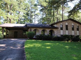 1988 Walton Woods Cir, Tucker, GA 30084