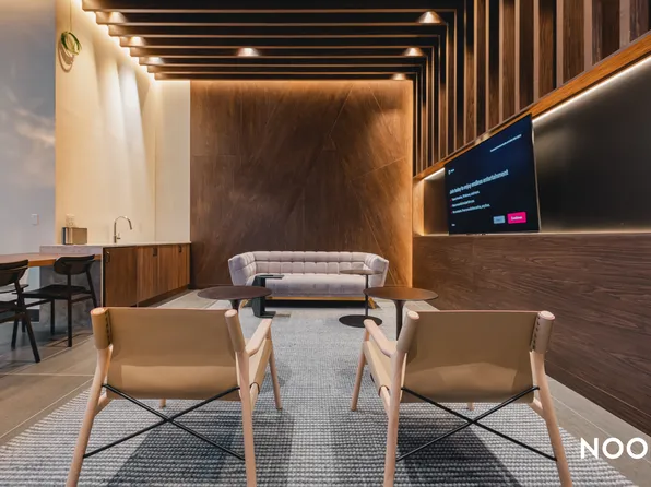 10 Quincy Street image 13 of 27