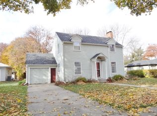 1515 Main St, Grinnell, IA 50112
