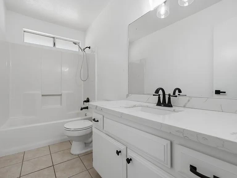 21134 Multnomah Rd — Photo 11