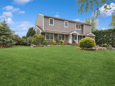 11 Greenfield Lane, Commack, NY, 11725