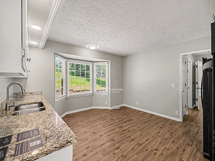 7509 Rolling River Pkwy — Photo 14