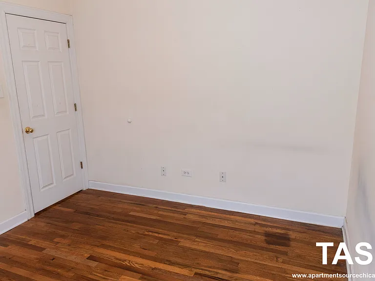 3523 N Broadway #1W — Photo 7