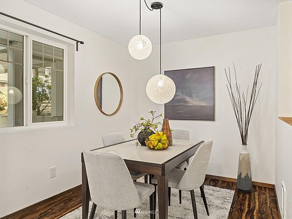4th image of 18501 SE Newport Way Unit K-146