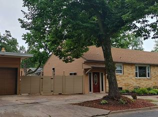 2700 Ellis St, Stevens Point, WI 54481