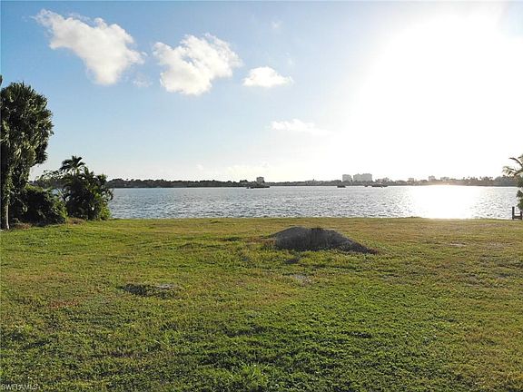 3rd image of 580 S Barfield Dr Lot 8