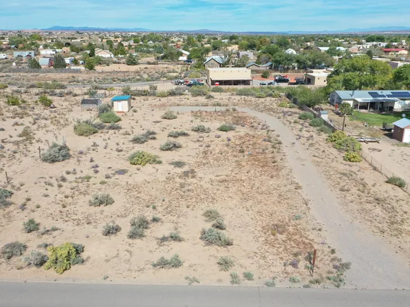 146 Tierra Encantada, Corrales, NM 87048