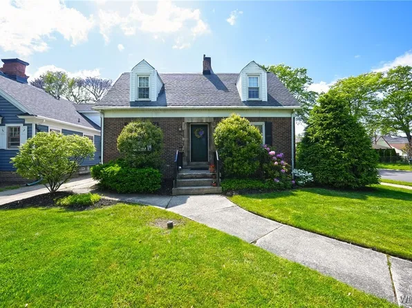 176 Louvaine Dr, Buffalo, NY 14223