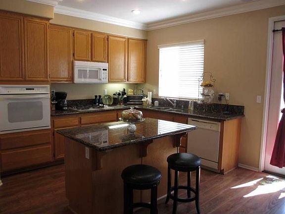 4th image of 30911 Medinah Way