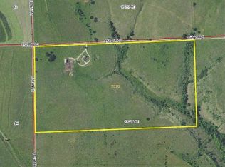 19103 152nd Rd, Winfield, KS 67156