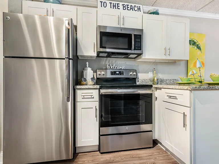 Surf Apartments — Photo 43