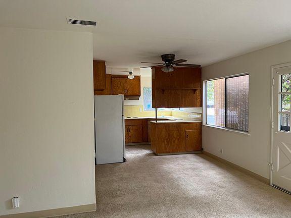 5th image of 3123 McKinley Dr