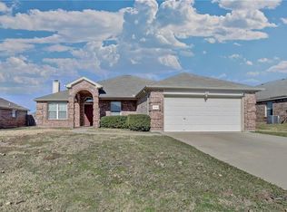 1313 Yukon Dr, Midlothian, TX 76065