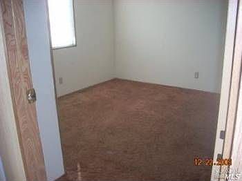 4th image of 3870 Howard Ave