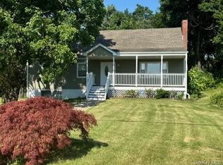 43 Laffin Ln, Poughkeepsie, NY 12603
