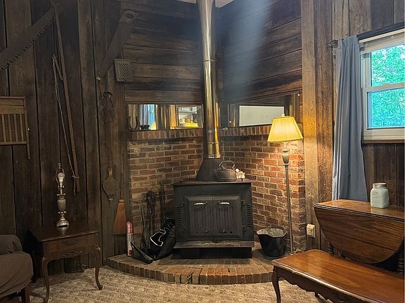 5th image of 542 Hughart Dr