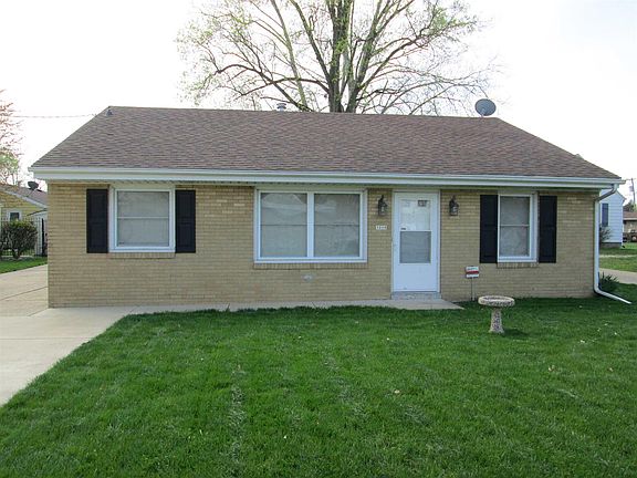 2nd image of 3208 W Lincoln Ave