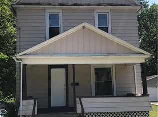 521 S Van Buren Ave, Barberton, OH