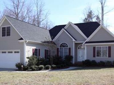 105 Glenwick Ln, Efland, NC, 27243