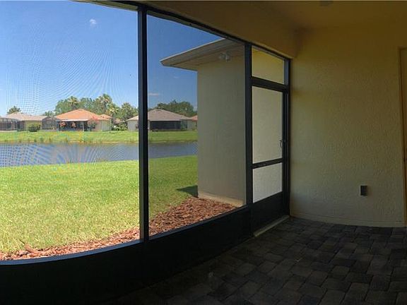 4th image of 361 Indian Wells Ave