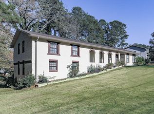 6266 Auburn Dr, Riverdale, GA 30296