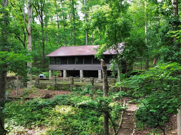 167 Wahpeton Hill Rd, Highland, AR 72542