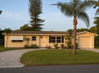 1253 SE Madison Ave, Stuart, FL 34996