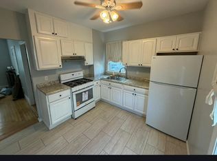 468 Linden St 2-UNIT 2, Fall River, MA 02720