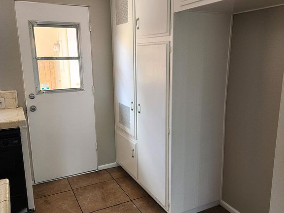 5th image of 14324 El Dorado Dr