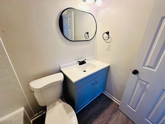 5th image of 3914 Thalia Trace Ct