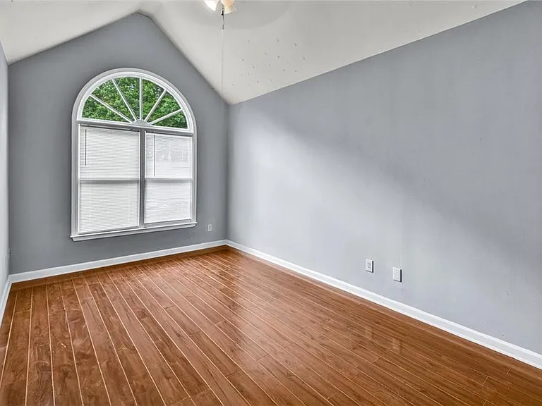 514 Rams Ct — Photo 31