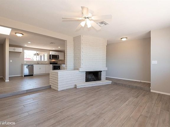 3rd image of 49117 N 26th Ave