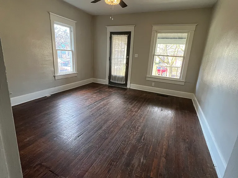 417 N Linwood Ave #417 — Photo 6