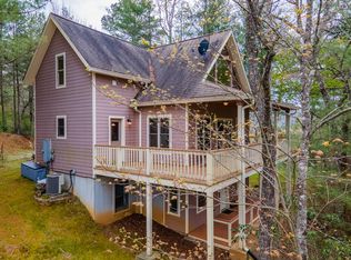 324 Perks Rd, Franklin, NC 28734