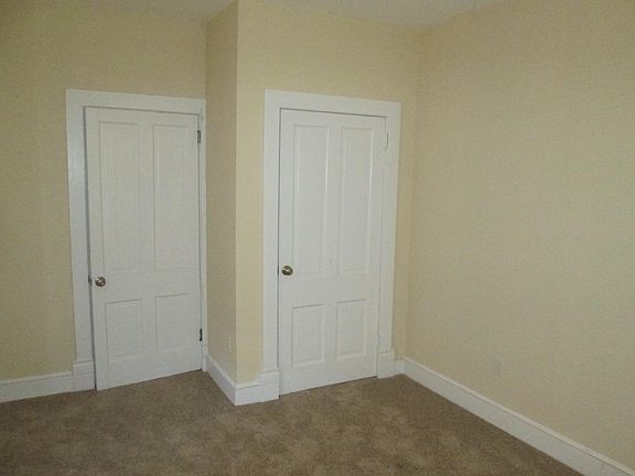 4th image of 2507 E Broad St